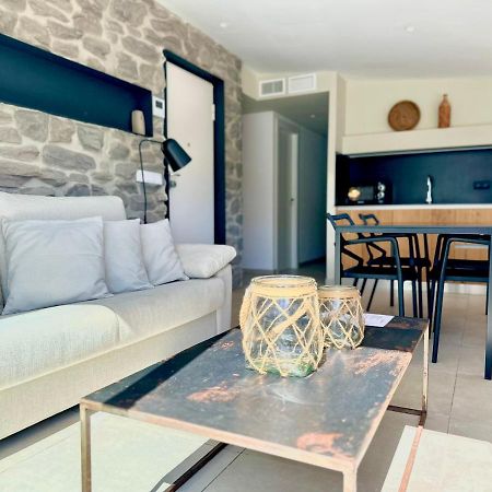 Cala Vadella Beachwalk Suites Экстерьер фото