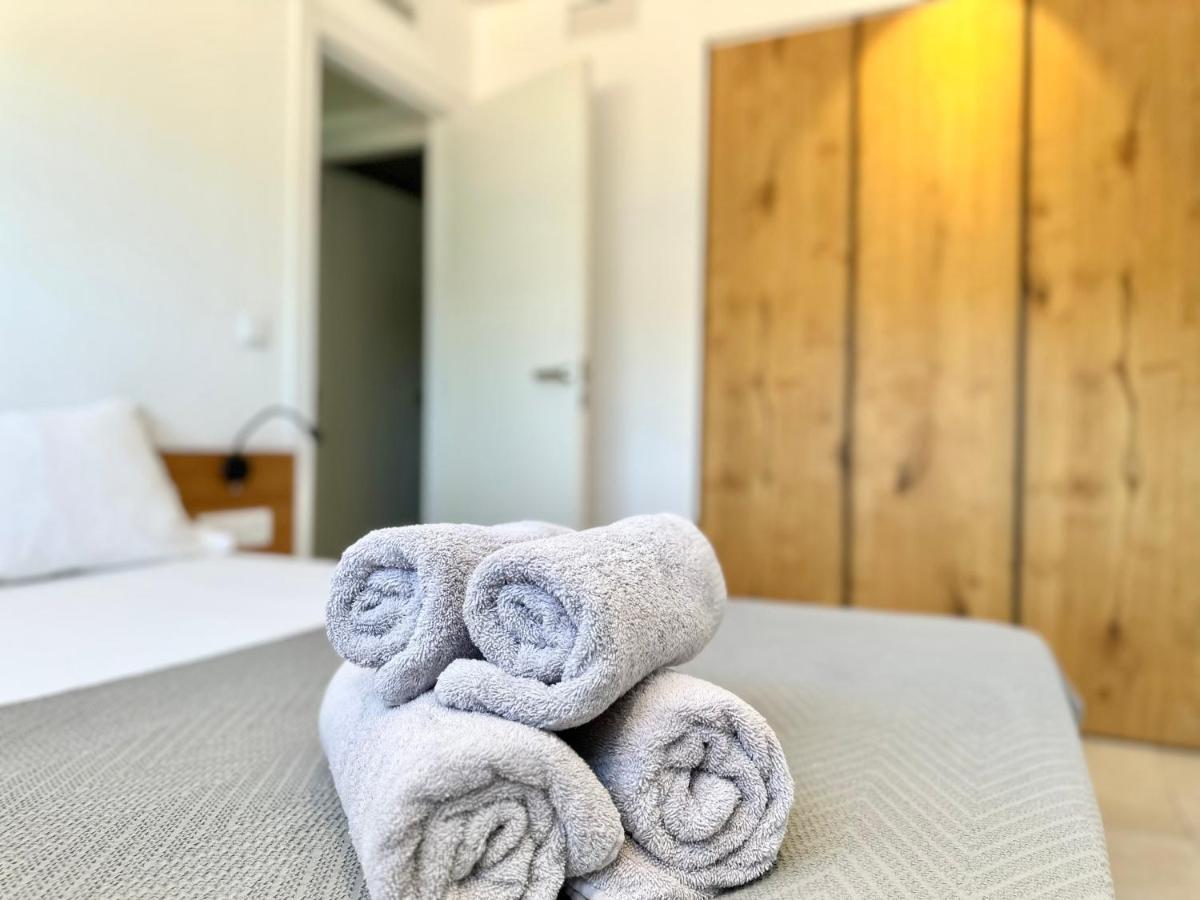 Cala Vadella Beachwalk Suites Экстерьер фото