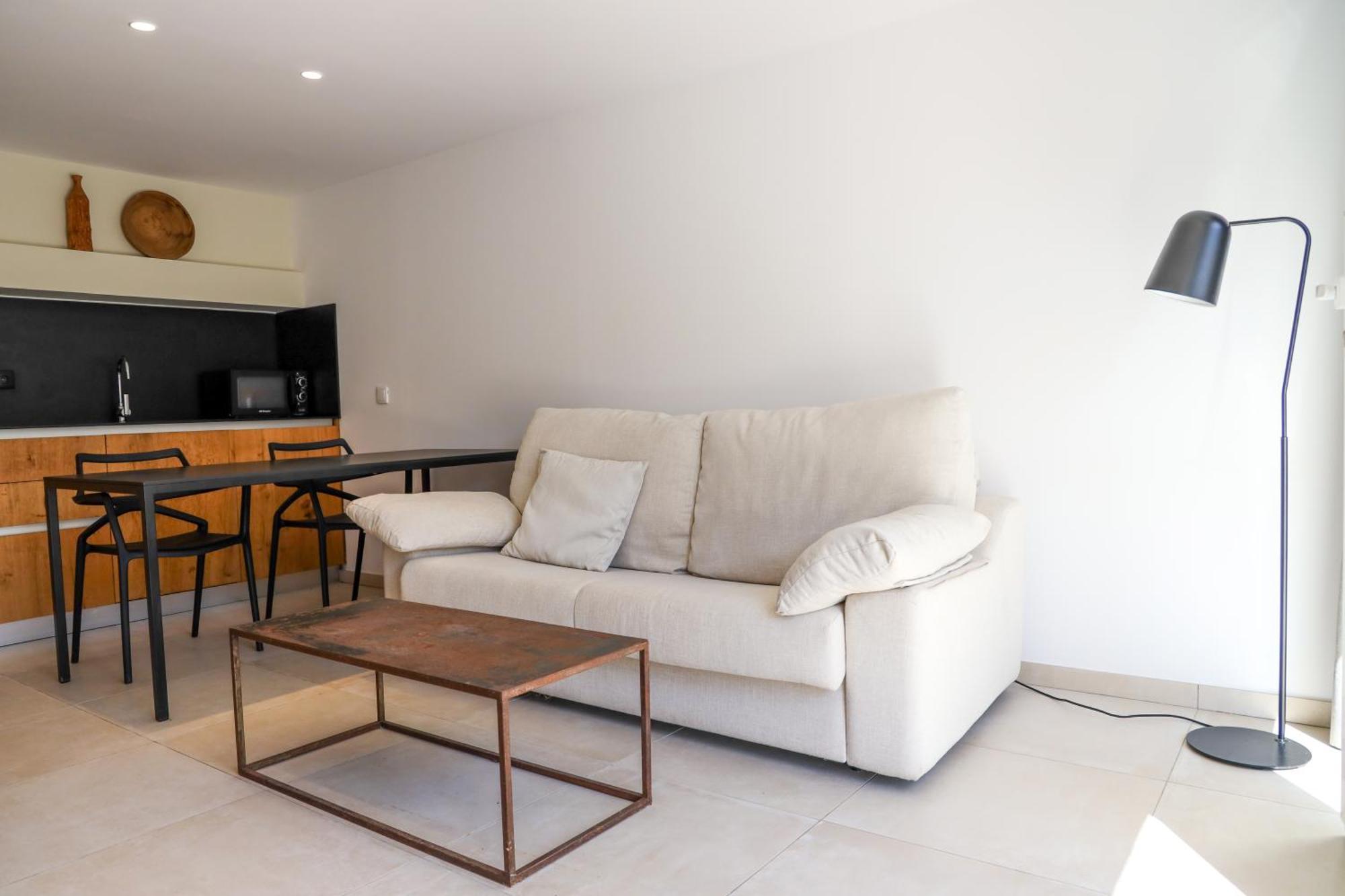 Cala Vadella Beachwalk Suites Номер фото