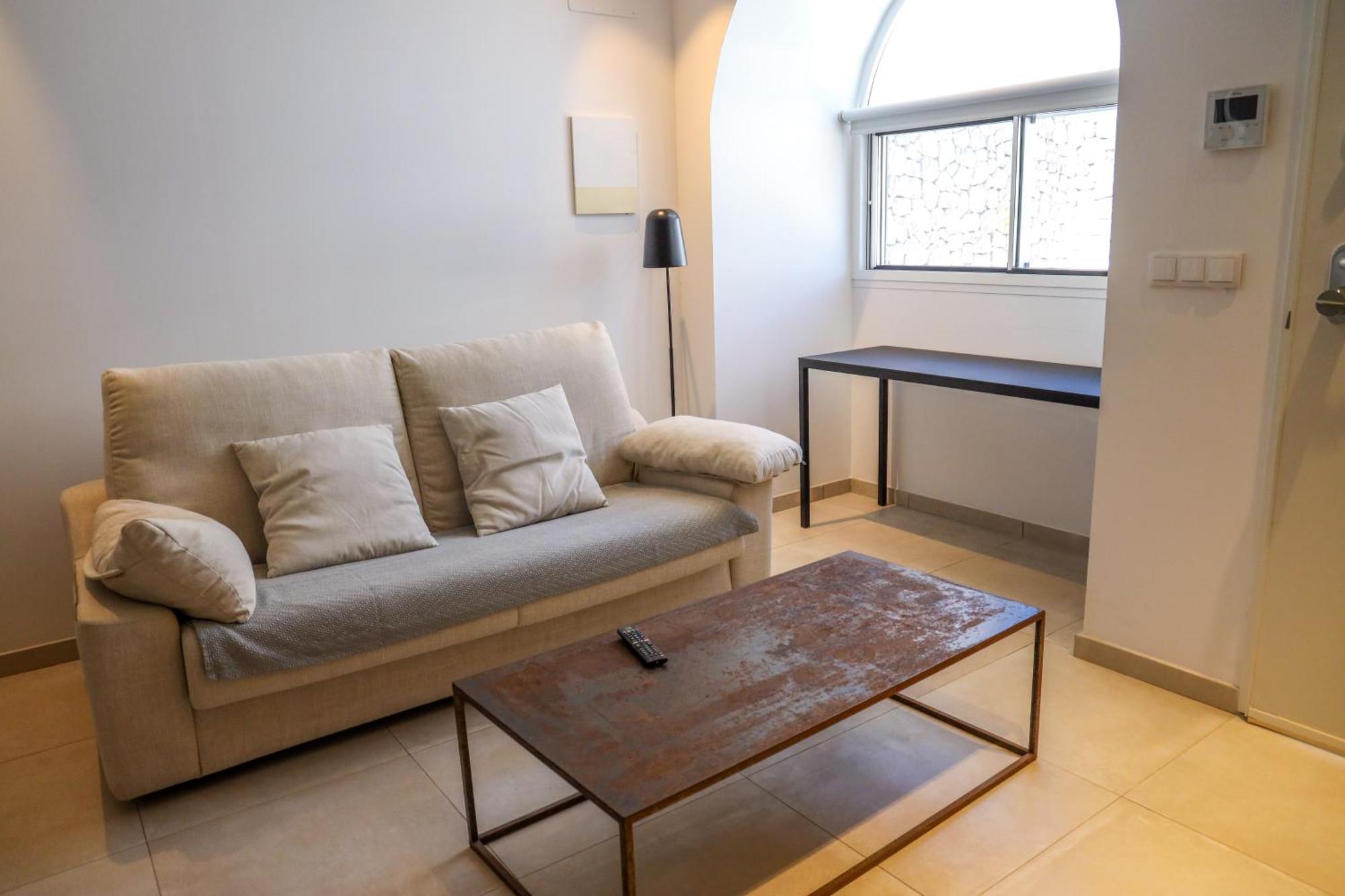 Cala Vadella Beachwalk Suites Экстерьер фото
