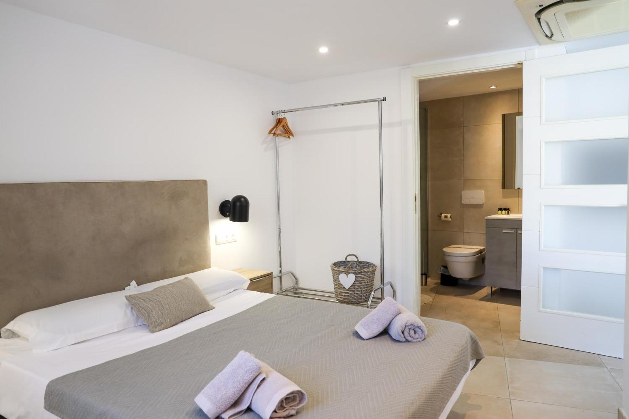 Cala Vadella Beachwalk Suites Номер фото