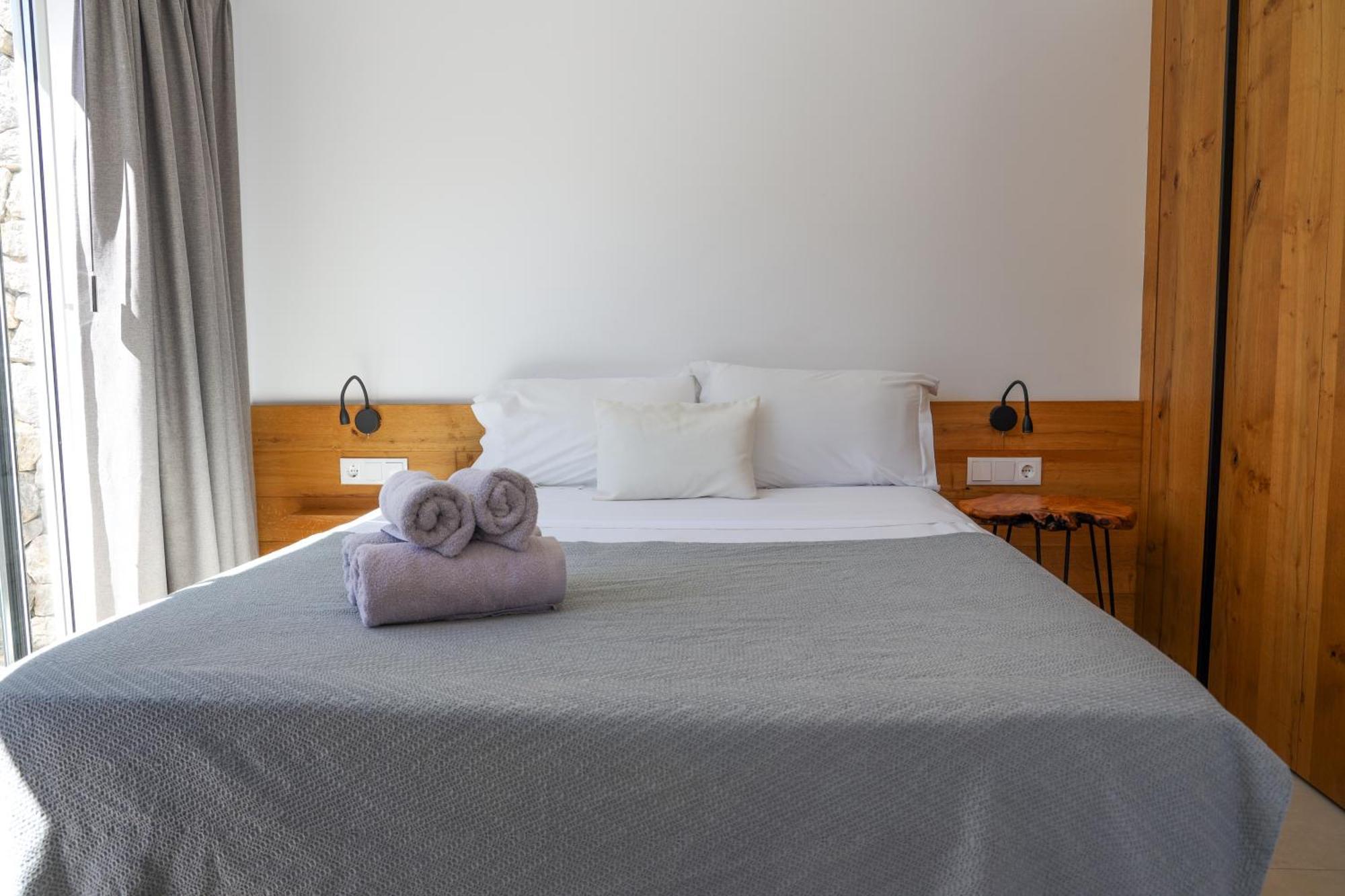 Cala Vadella Beachwalk Suites Номер фото
